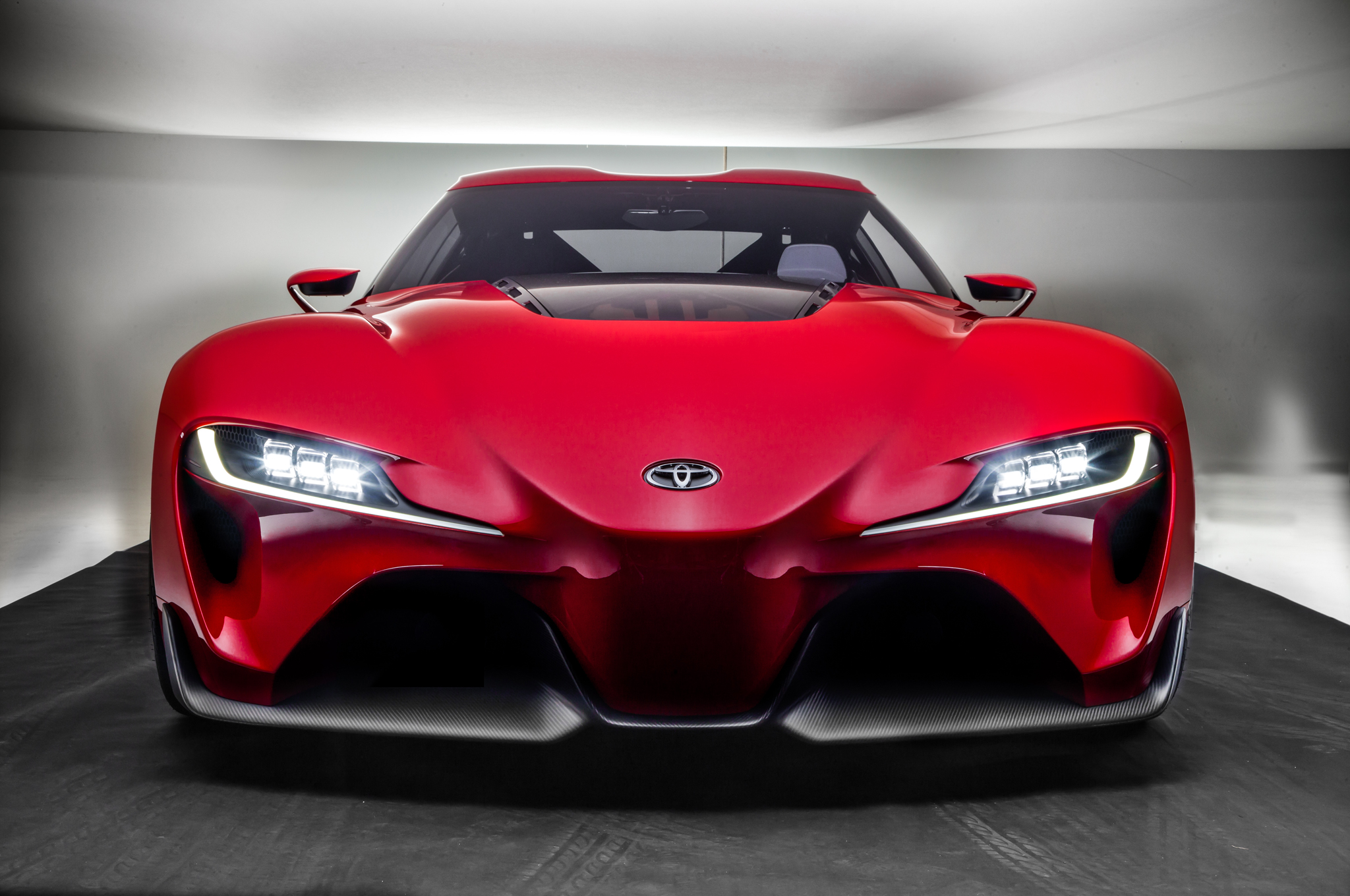 Toyota-FT-1-front-end.jpg